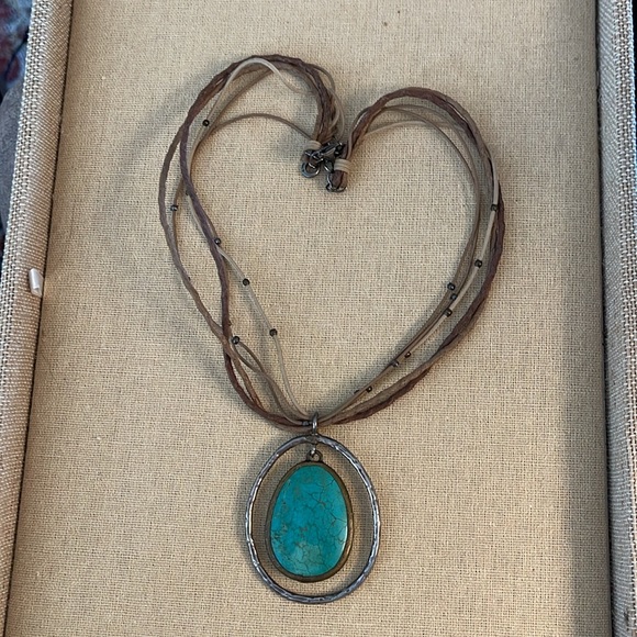 N1804 Silpada Howlite Pendant Necklace - Picture 2 of 2